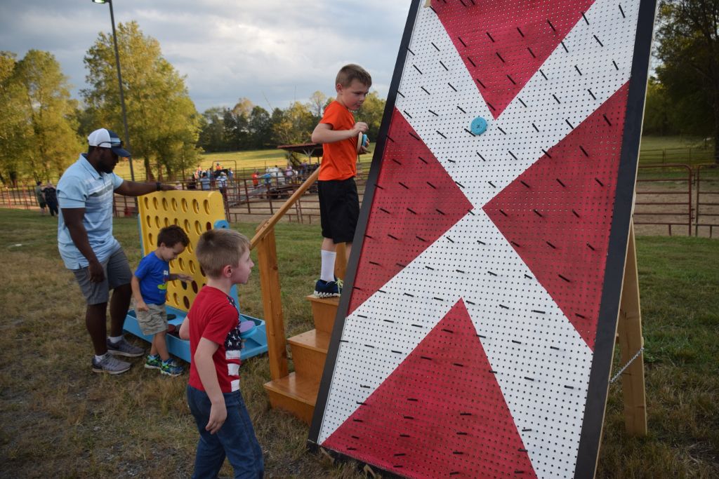 riddle center barn event 10-19 111 (1024x683).jpg
